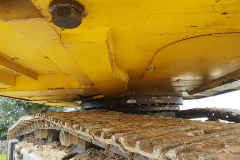 OmecoHub - Immagine NEW HOLLAND E245B